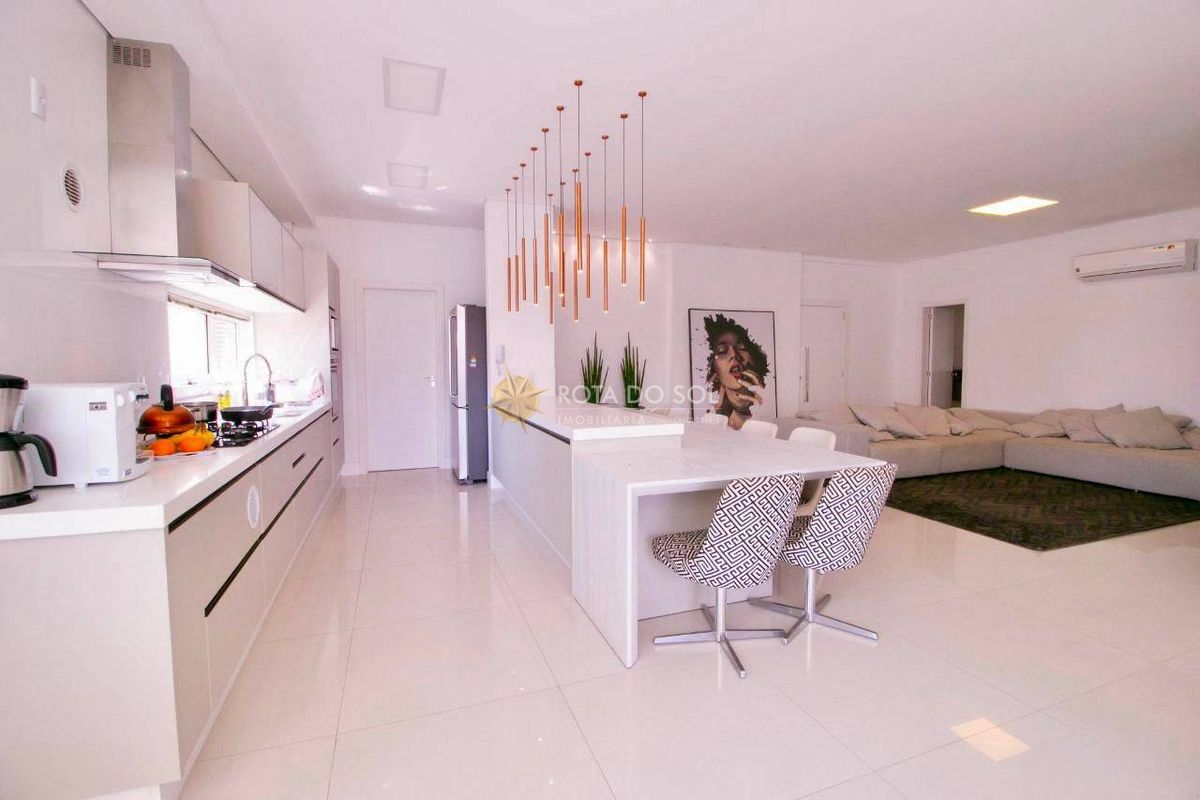 Residencial Provincia di Vicenza Apartamento 4 Suítes e 3 Vagas em Meia Praia Itapema SC — foto 5