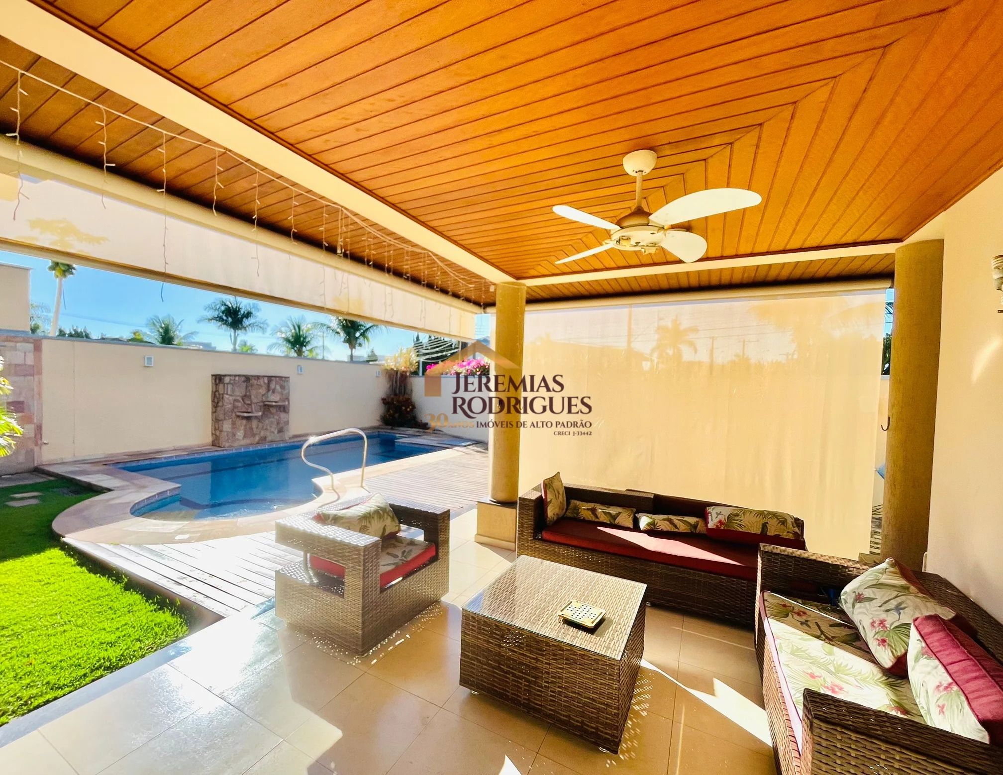 Casa para locação e venda no Taubaté Village em Taubaté/SP.