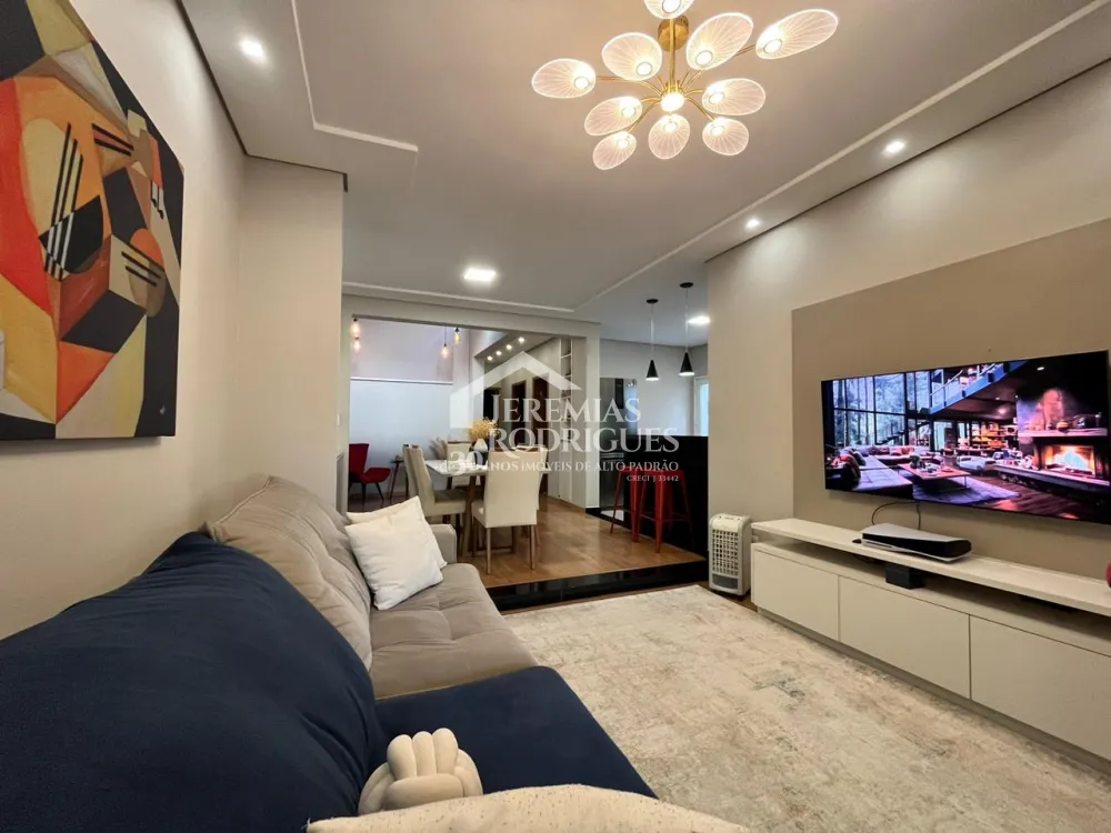 Casa com 3 dormitórios, 205 m² - Centro - Tremembé/SP