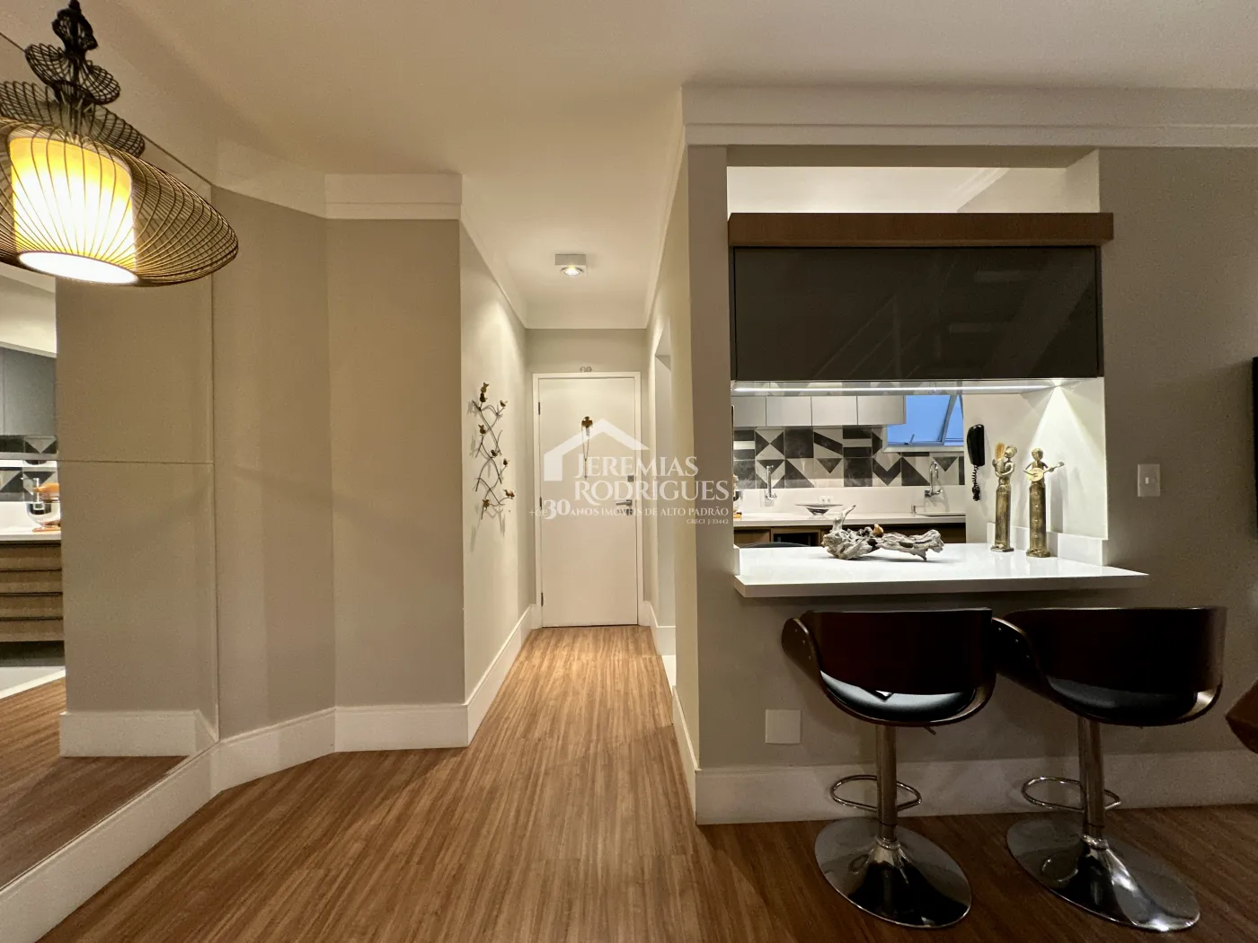 Apartamento com 2 dormitórios, 171 m² - Edifício Solar dos Juritis - Taubaté/SP.