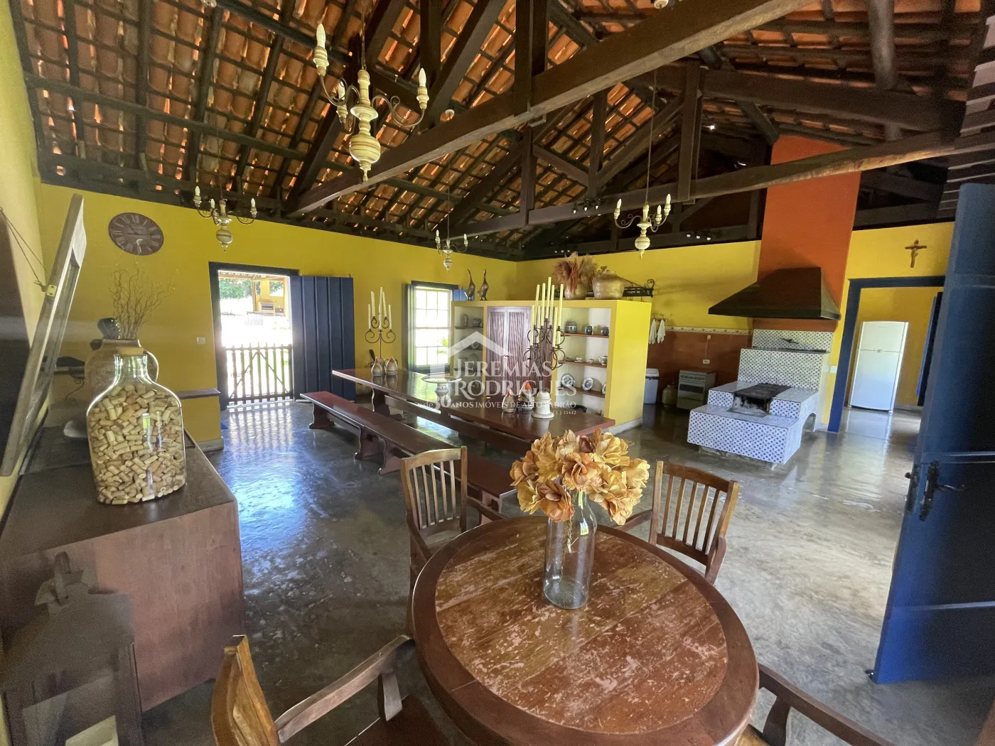 Fazenda com 12 dormitórios - Taubaté/SP