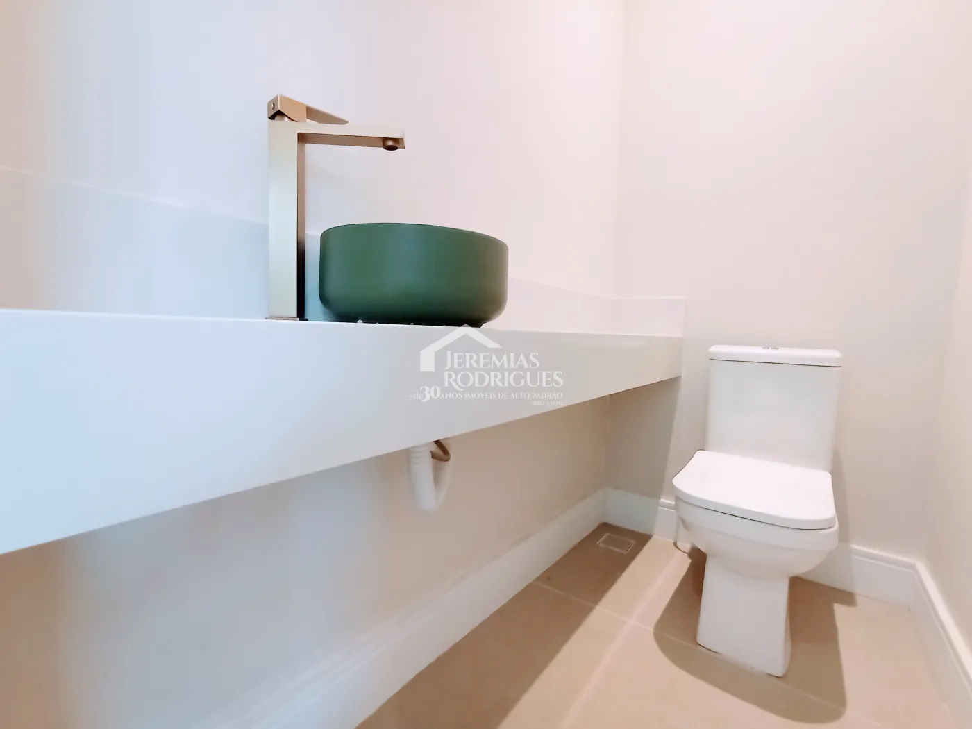 Casa à venda com 4 suítes no Condomínio Cyrella Landscape em Taubaté/SP