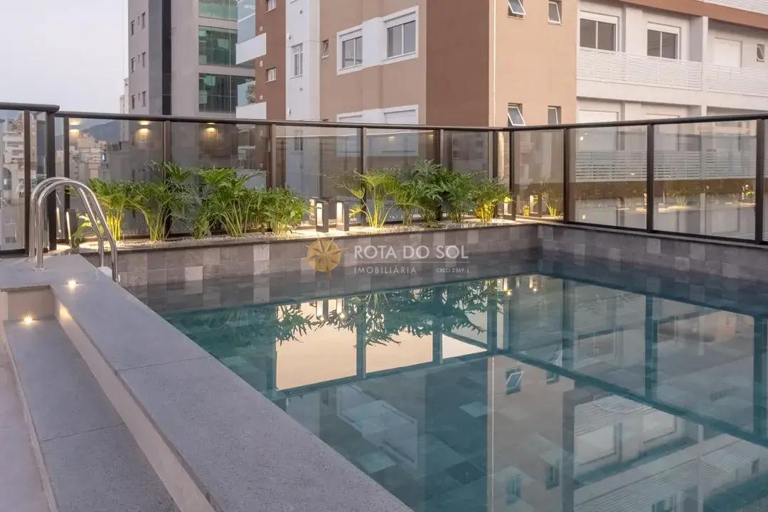 Black Piano apartamento 3 suítes e 2 vagas na Meia Praia