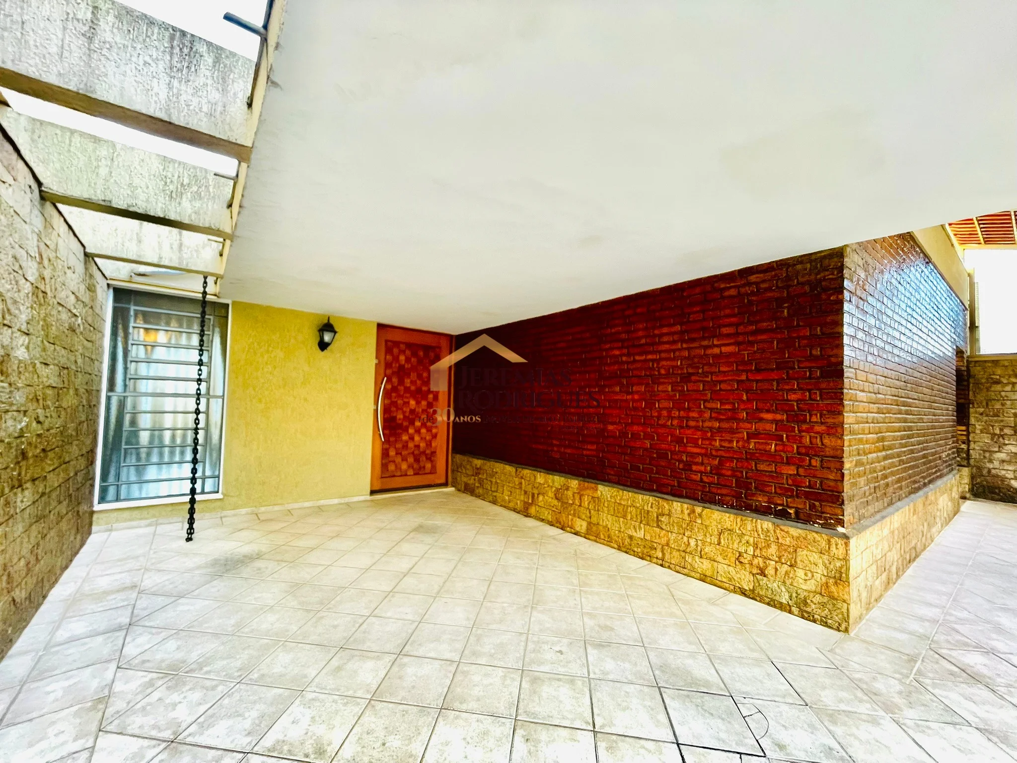 Casa para locação e venda no Centro em Taubaté/SP. — foto 38