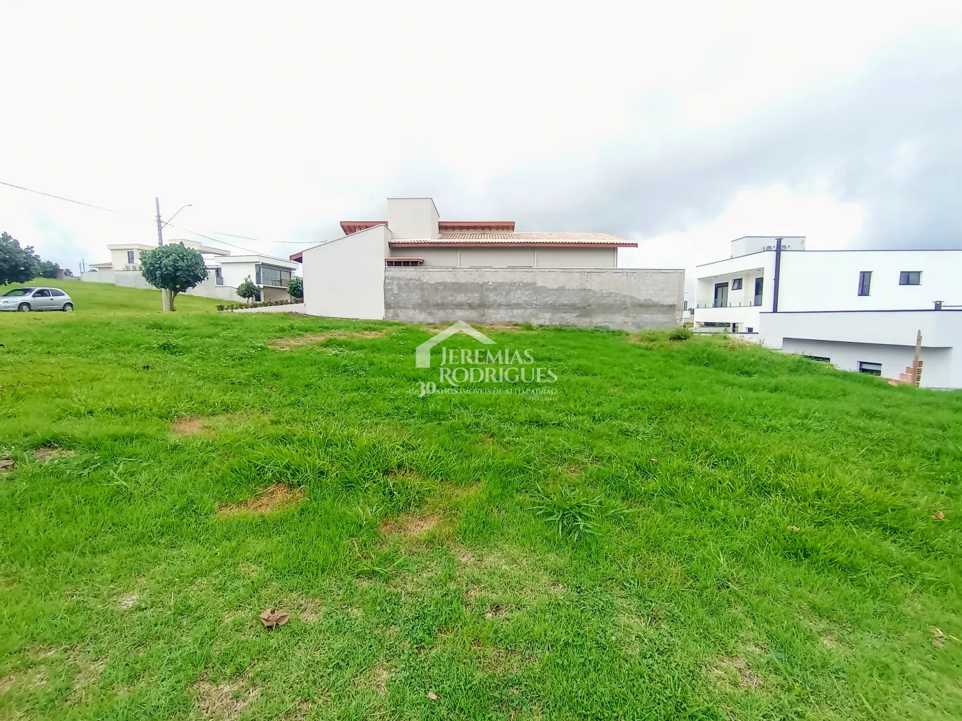 Terreno à venda com 528 m² no Condomínio Cyrela Landscape em Taubaté/SP.