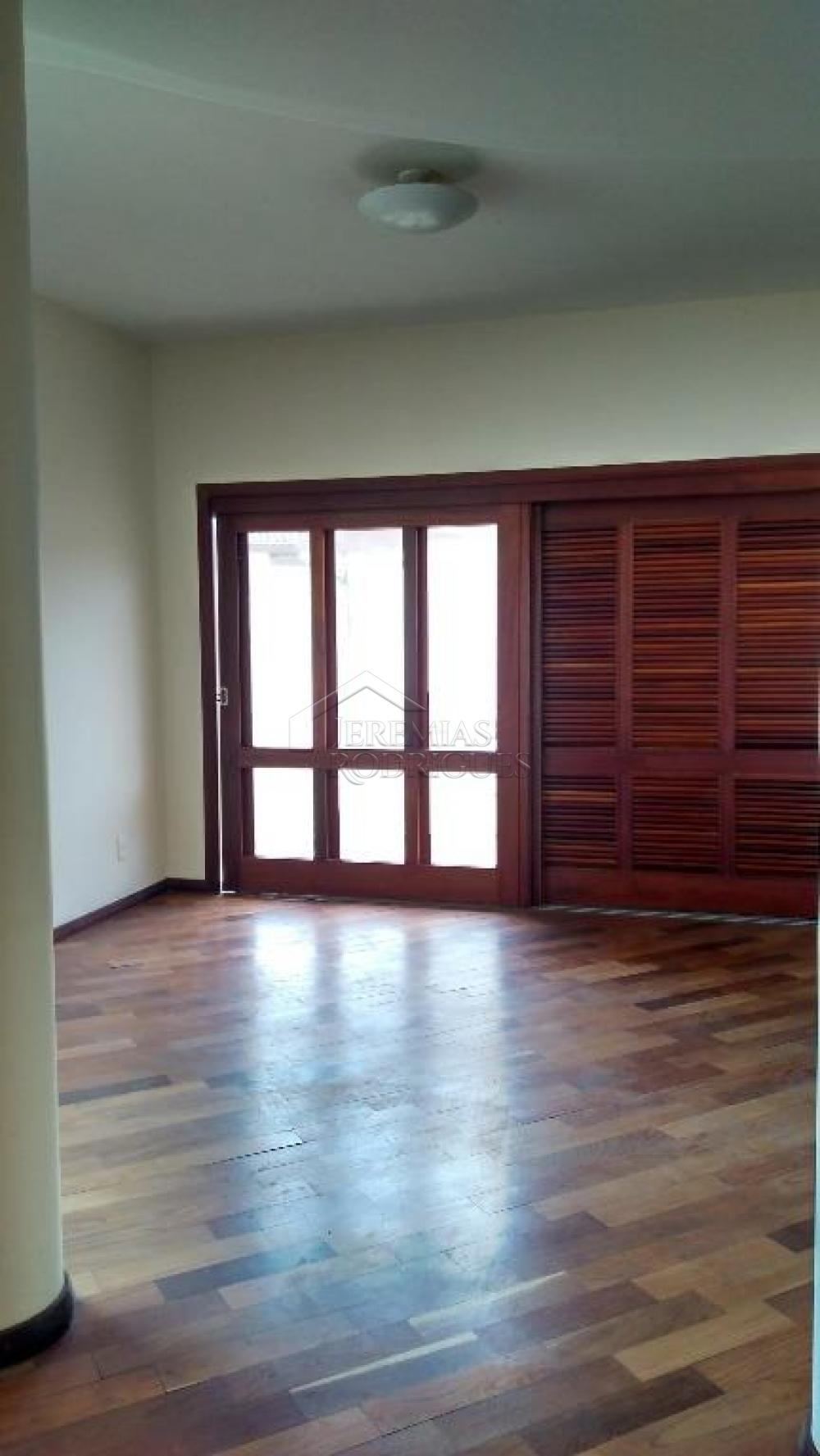 Casa à venda por R$ 3.150.000,00 - Taubaté/SP