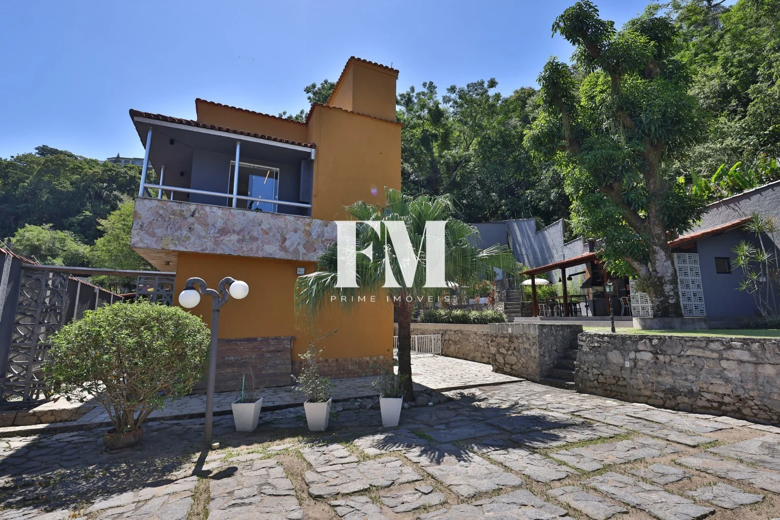 Santa Teresa | 6 Quartos (3 Suítes) | 1.100m² de Terreno com Piscina e Vista para a Natureza - foto 52