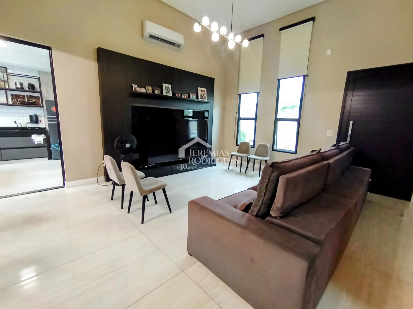 Casa para venda com 3 dormitórios no Residencial Pérola do Vale em Tremembé/SP