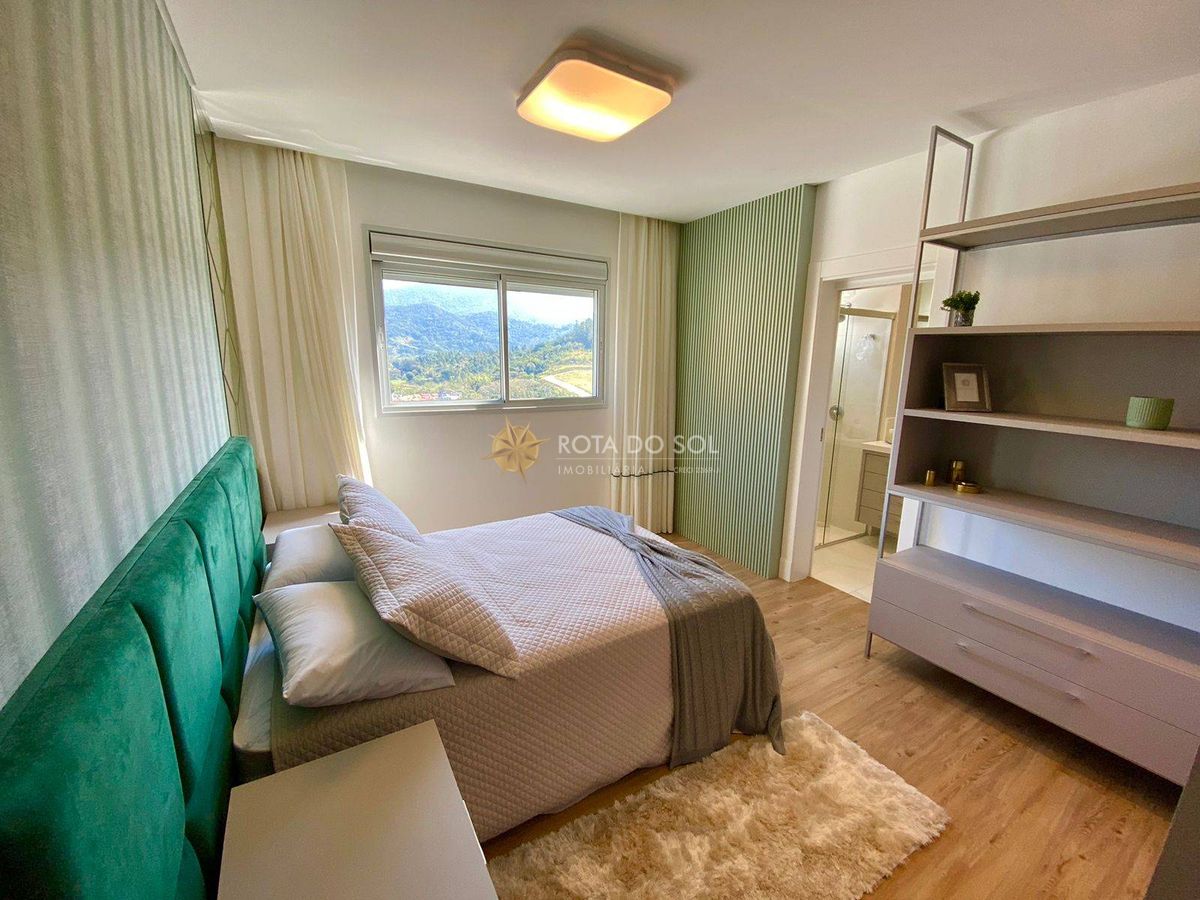 Le Premier Apartamento 3 Suítes no Centro de Itapema