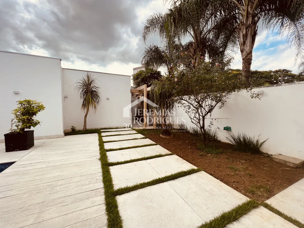 Casa com 6 quartos, 500 m² - Taubaté Village - Taubaté/SP