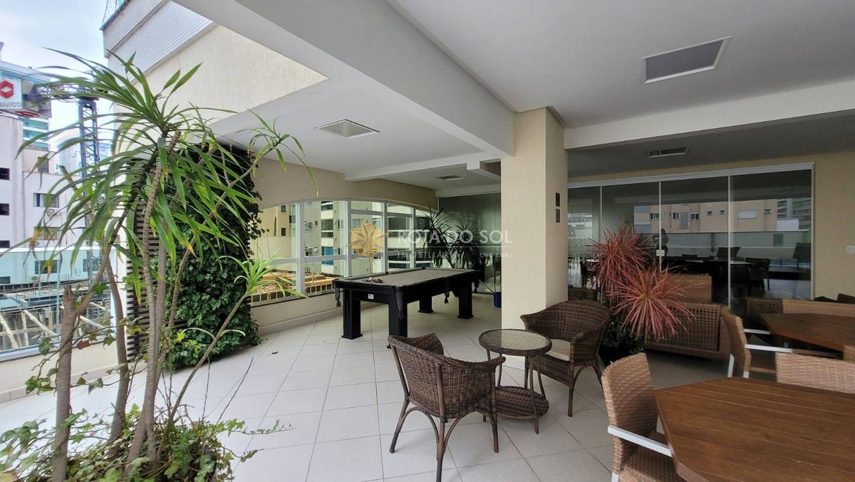 Imperial Palace Apartamento 5 Suítes Meia Praia Itapema SC — foto 54