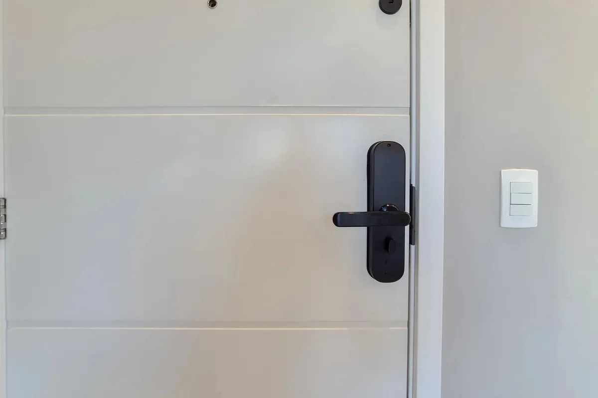 Oportunidade no Centro de SBC: Apartamento Moderno de 74m², 2 Suítes, Varanda Gourmet e 2 Vagas Livres – Abaixo do Valor de Avaliação!