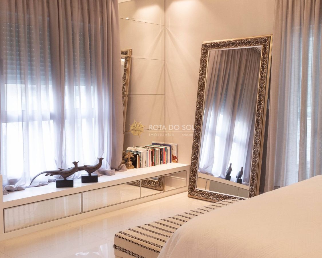 Imperial Palace Apartamento 5 Suítes e 3 Vagas em Meia Praia Itapema SC — foto 20