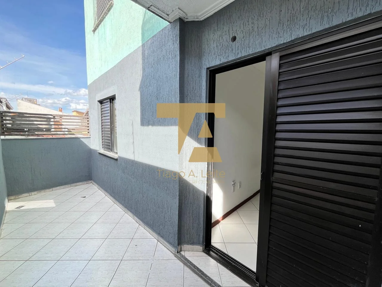 Apartamento à Venda no Centro de Pindamonhangaba – 2 Quartos (1 Suíte) e Móveis Planejados