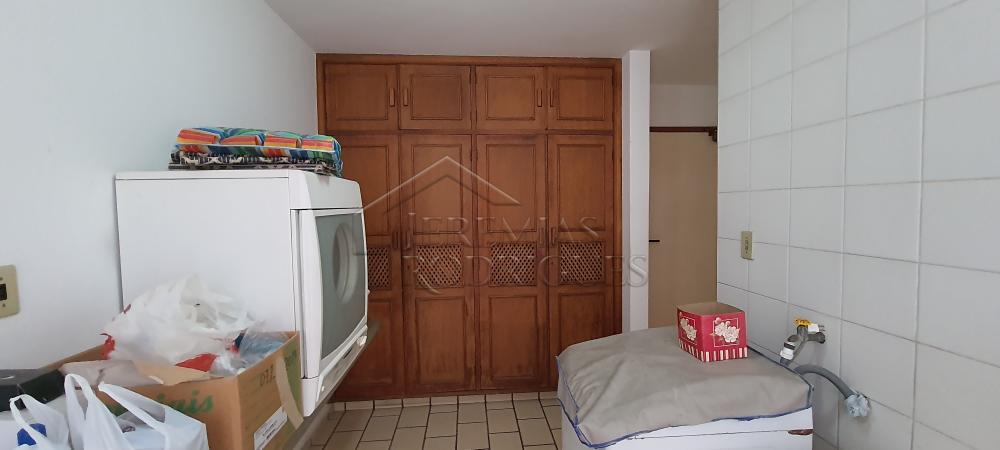 Casa à venda com 4 suítes no bairro Jardim das Nações em Taubaté/SP.