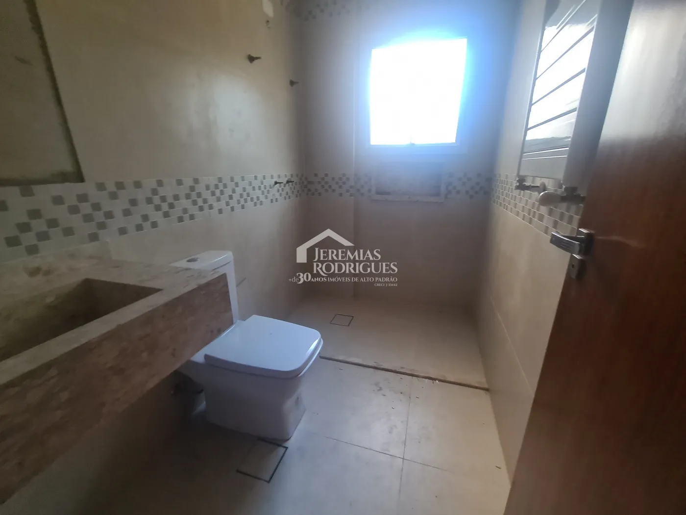 Apartamento para venda com 3 dormitórios no Condomínio Vila Americana em Campos do Jordão/SP