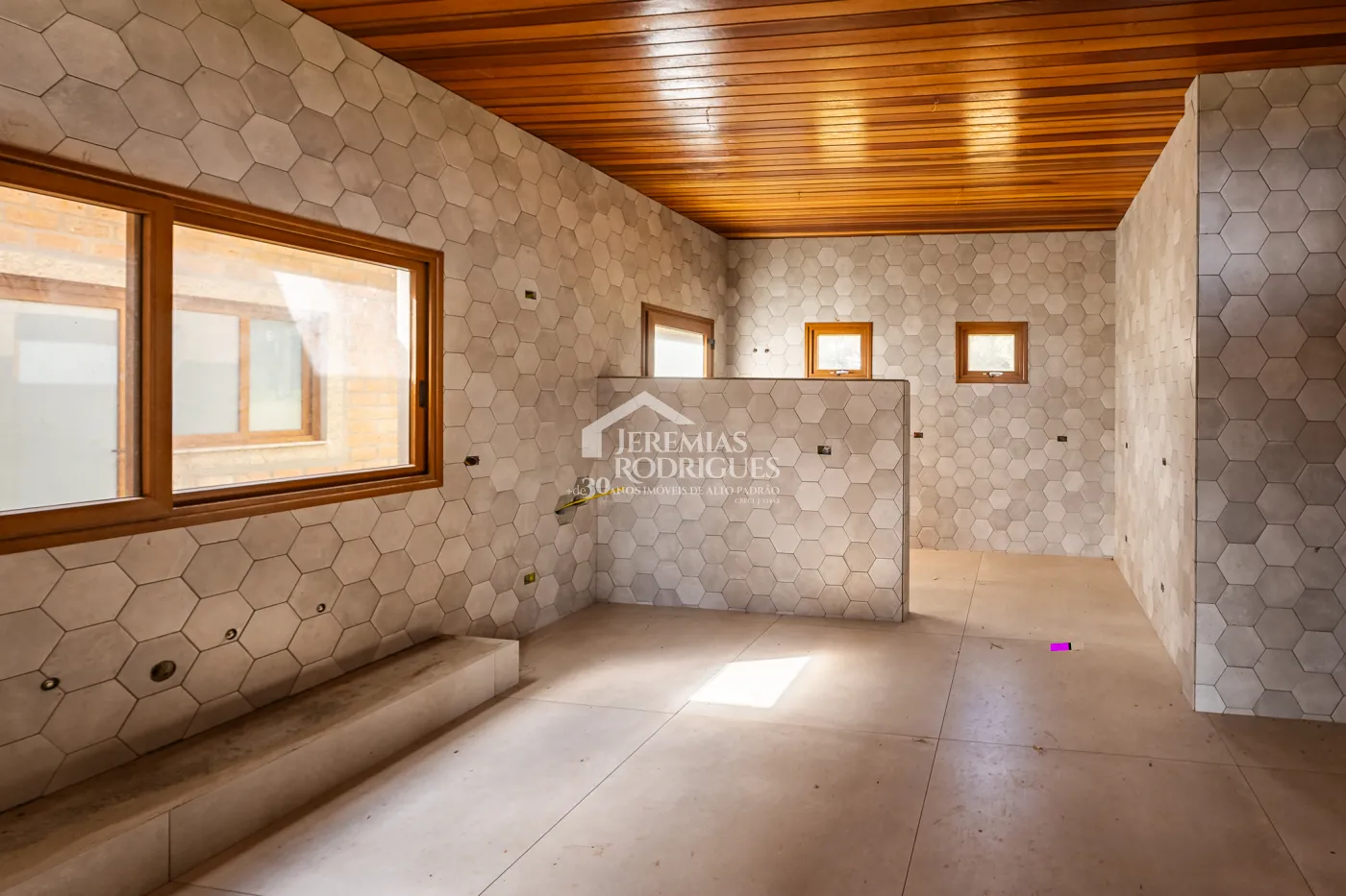 Fazenda com 2.904.000 m² - Sapucaí-Mirim - MG