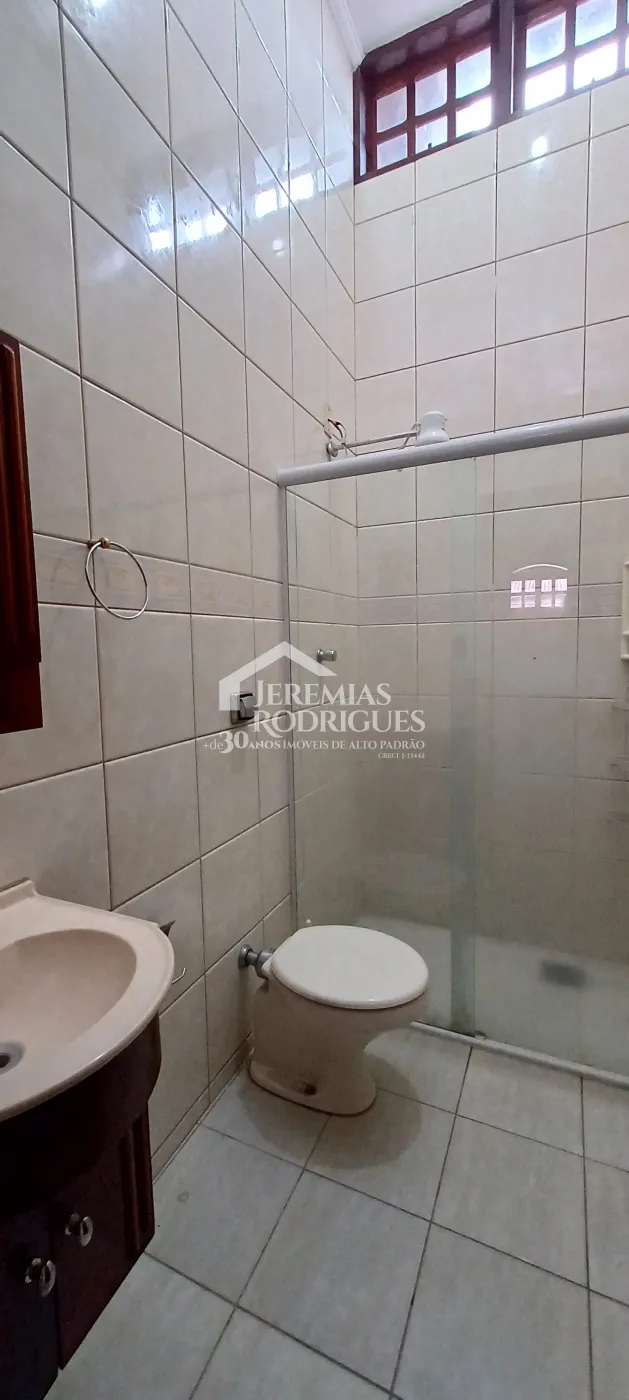 Casa com 4 dormitórios, 250 m² - Vila Rica - Pindamonhangaba/SP