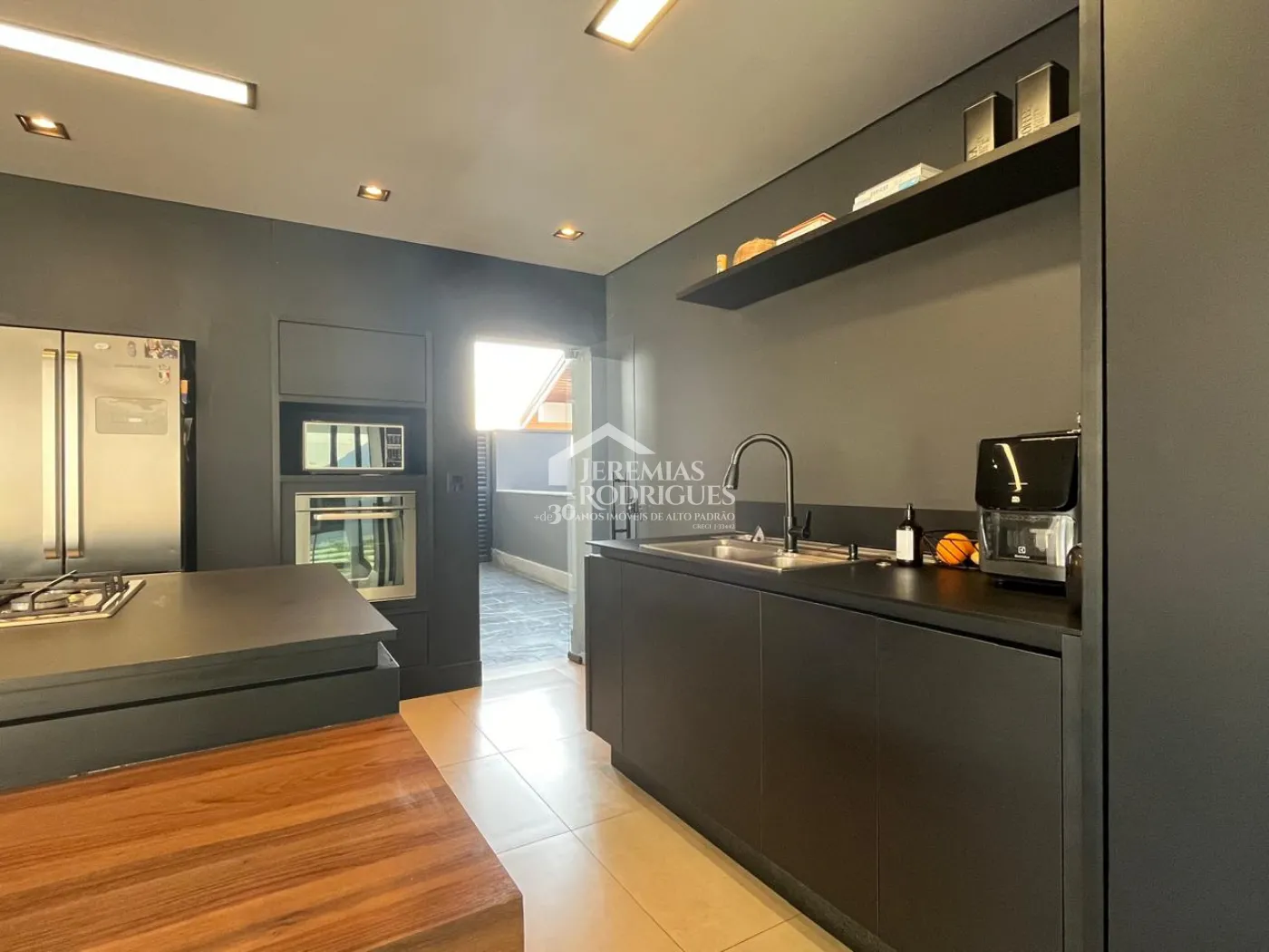 Casa com 3 dormitórios, 300 m² - Residencial Santa Helena - Caçapava/SP