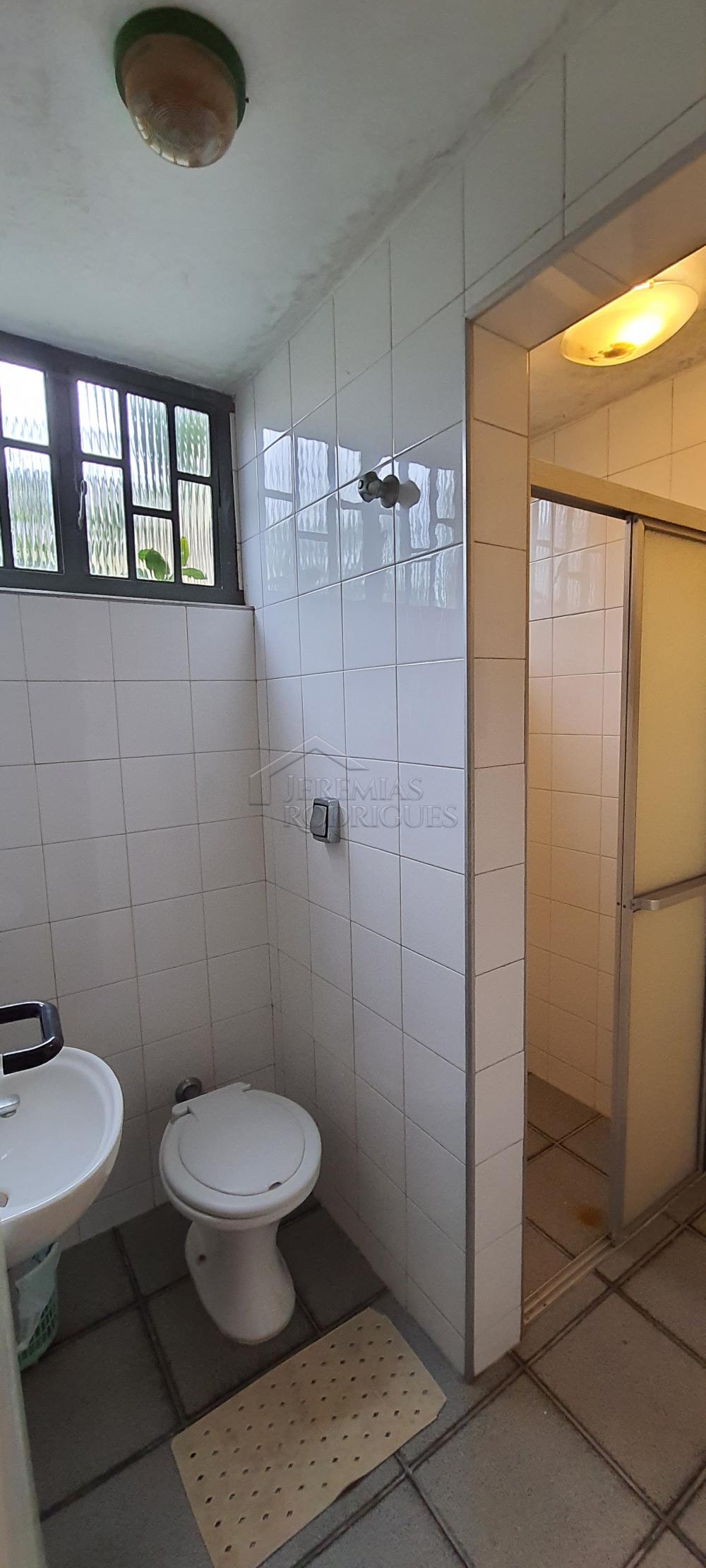 Casa à venda com 4 suítes no bairro Jardim das Nações em Taubaté/SP.