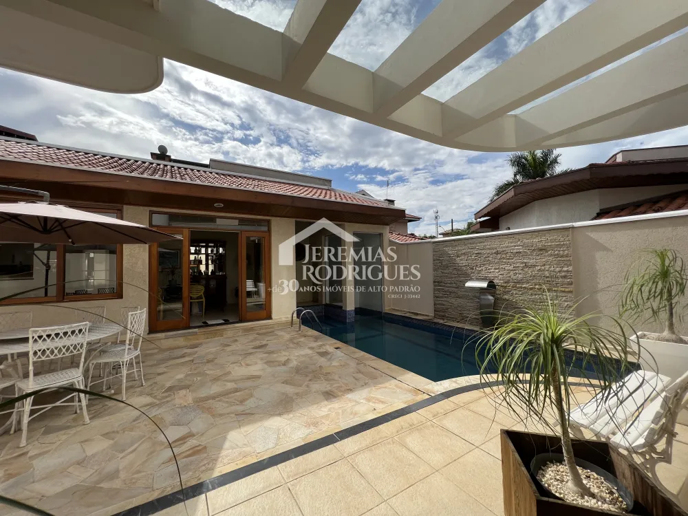 Casa com 3 quartos, 423 m² - Condomínio Taubaté Village - Taubaté/SP