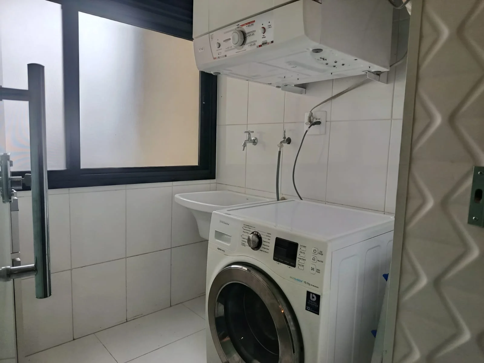 Apartamento à venda com 3 suítes, 128m² no Condomínio Ville de Vie em Campos do Jordão/SP