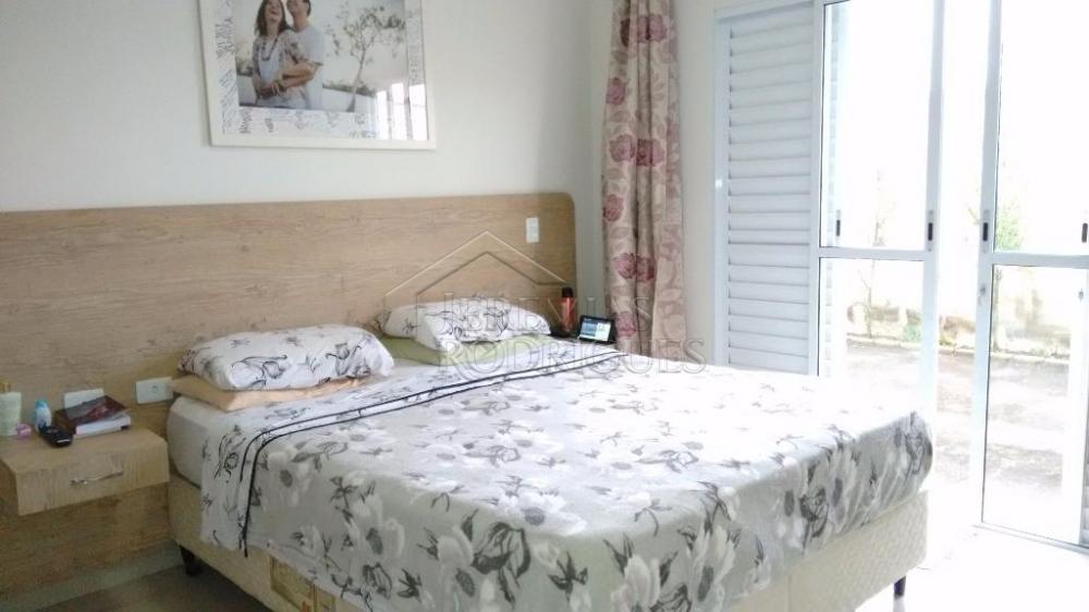 Casa à venda com 3 dormitórios no Condomínio Campos do Conde II em Tremembé/SP.