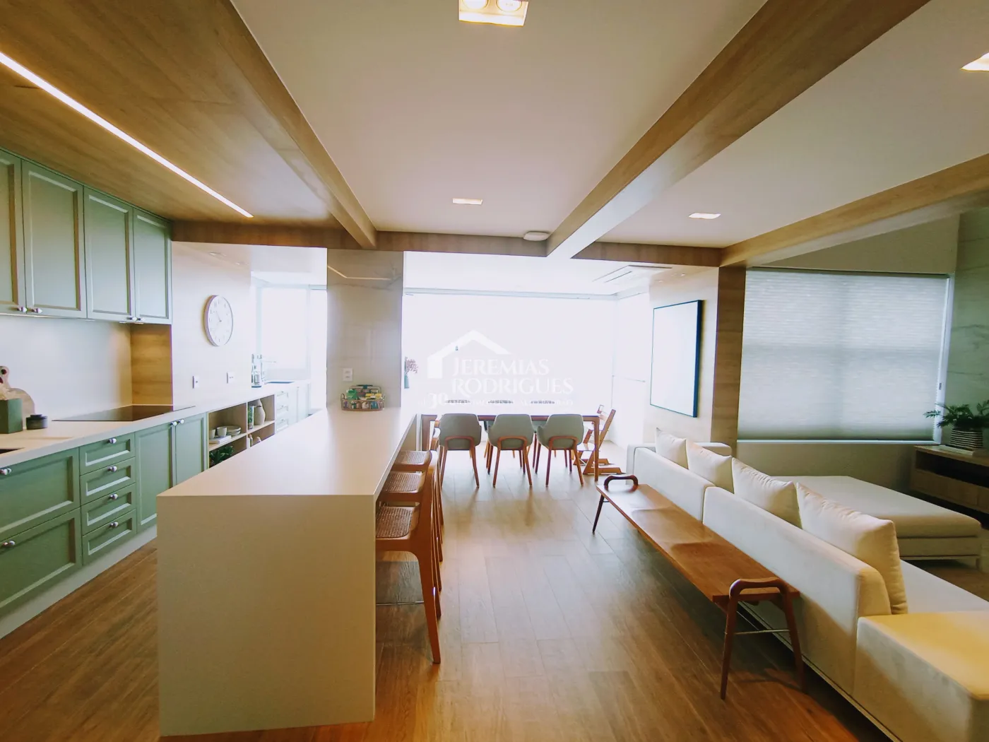 Cobertura duplex à venda com 3 dormitórios, 182 m² no Edifício Vert Residence em Taubaté/SP