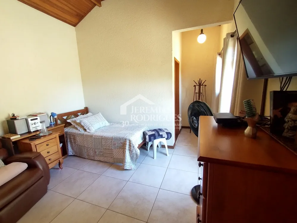 Casa com 4 dormitórios, 277 m² - Santo Antônio do Pinhal/SP