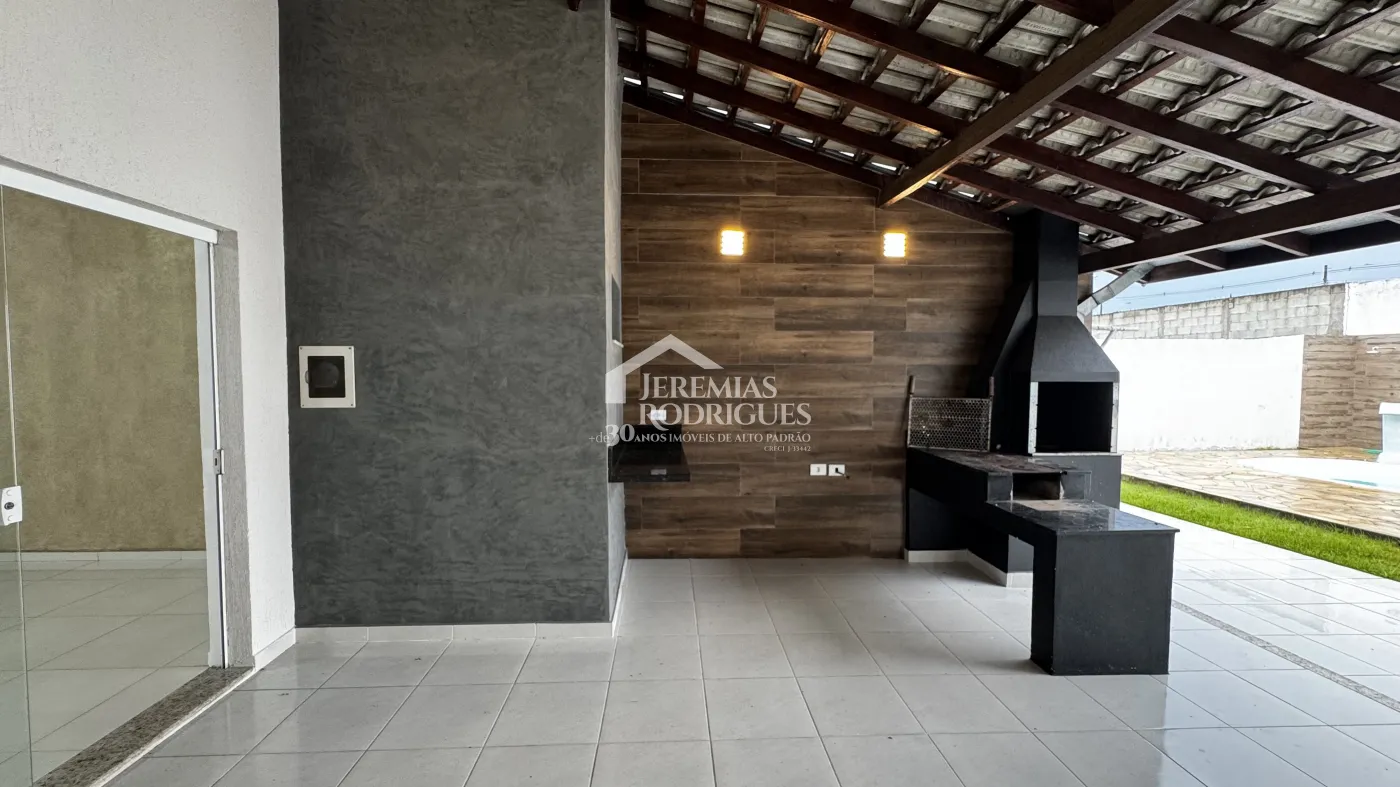 Casa com 3 dormitórios, 240 m², à venda por R$ 1.300.000- Nossa Senhora do Perpétuo Socorro - Pindamonhangaba/SP