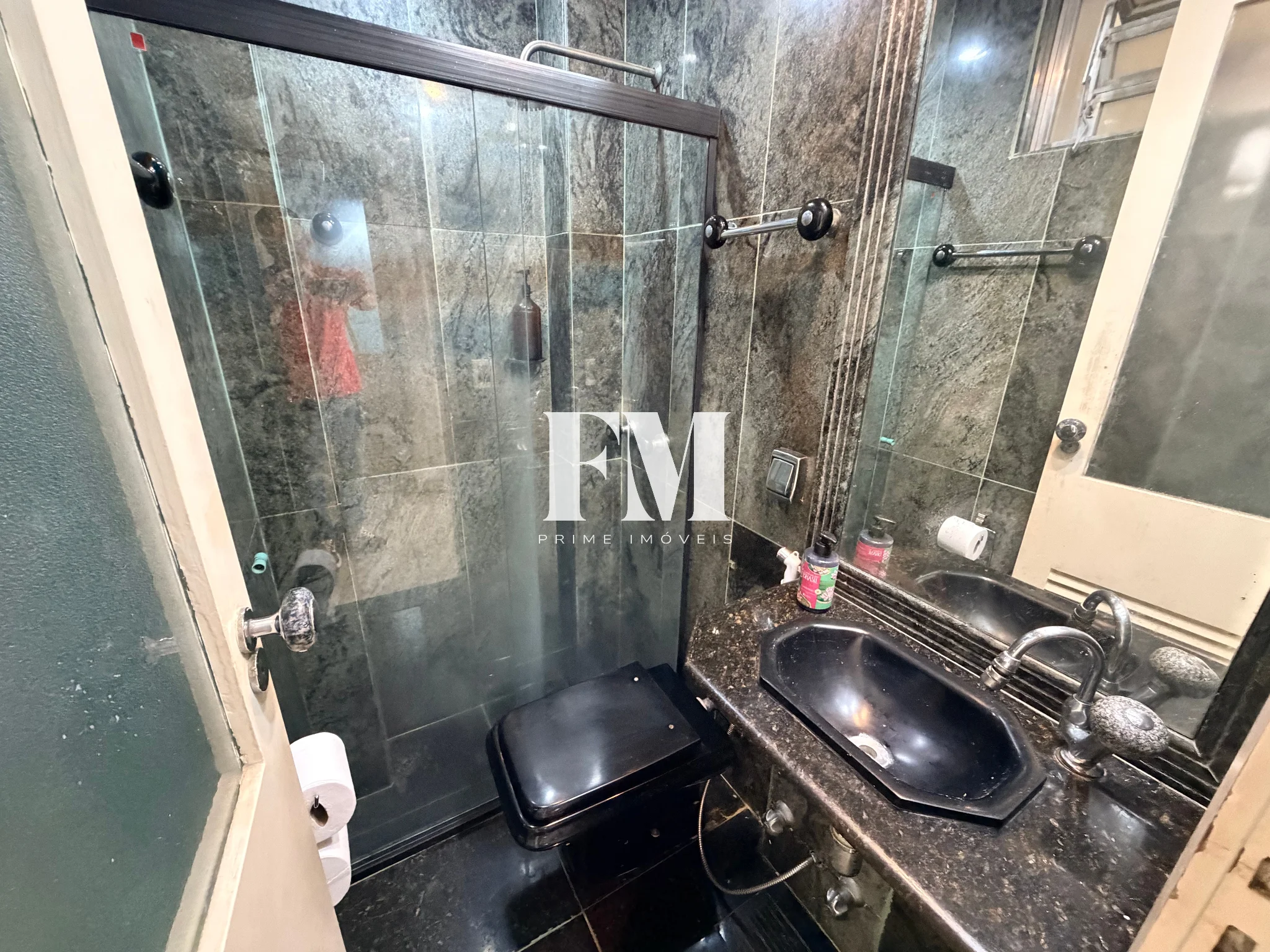 Apartamento de 1 suite à venda com vista mar exclusiva a 50m da areia em Copacabana com potencial i - foto 19