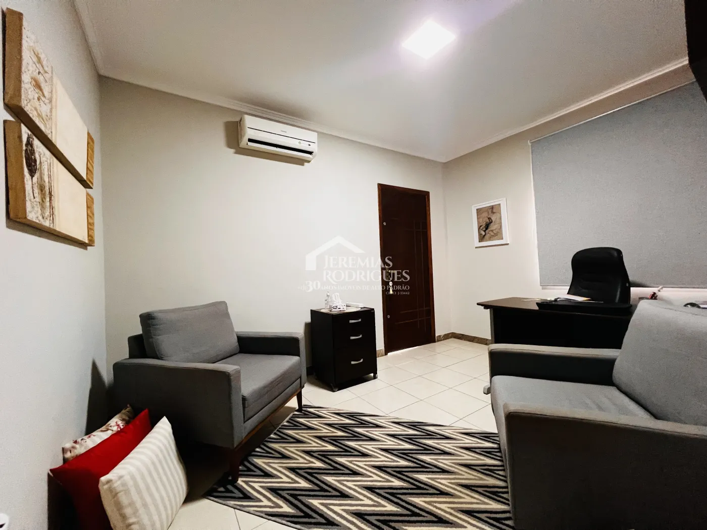 Casa para venda com 4 dormitórios no Centro em Taubaté/SP