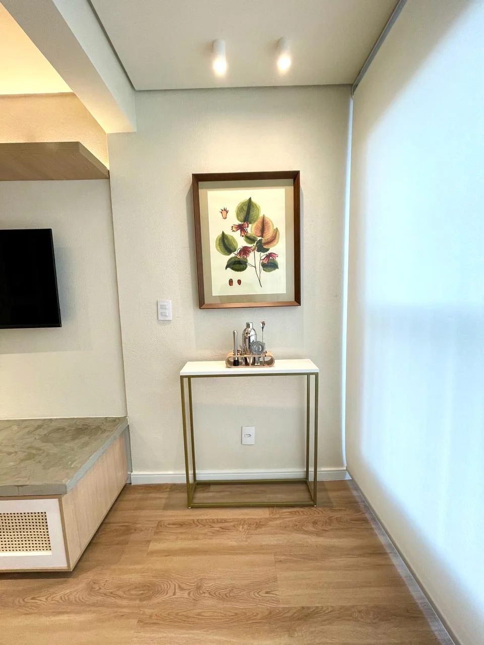 Vila Mariana | Studio mobiliado a 500 m do Metrô Ana Rosa | Cyrela