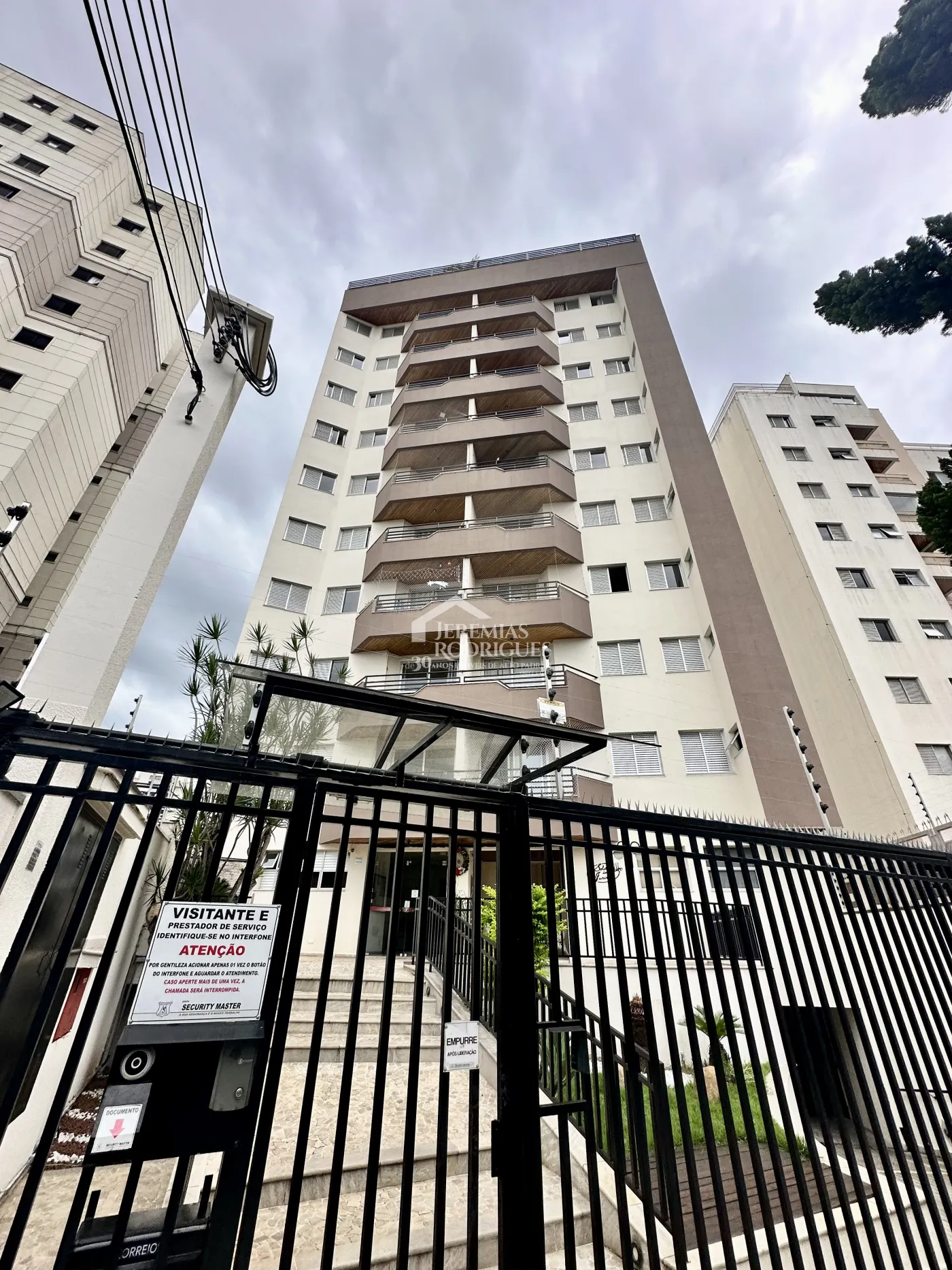 Apartamento com 2 dormitórios, 171 m² - Edifício Solar dos Juritis - Taubaté/SP.