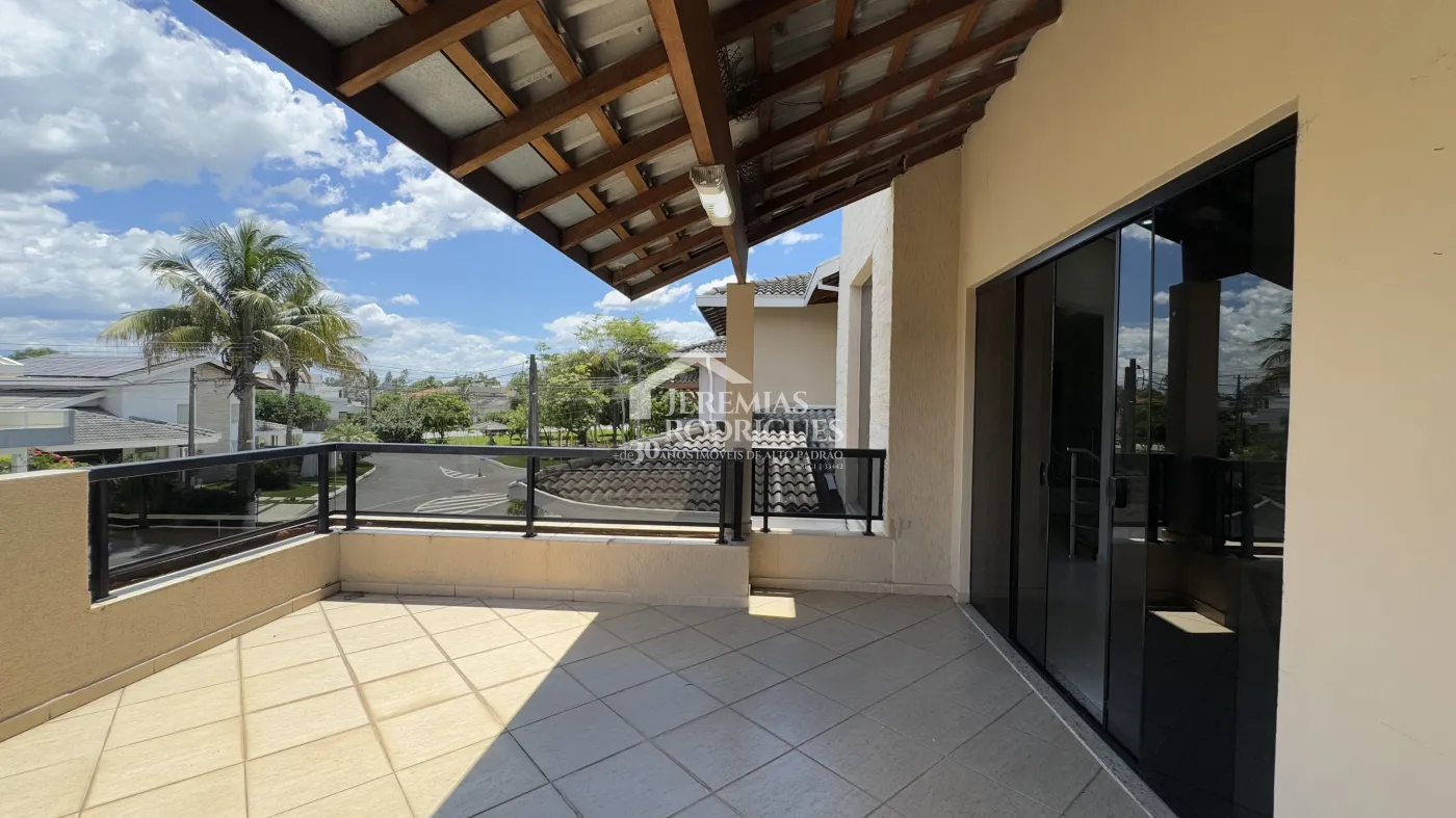 Casa para venda e locação com 4 dormitórios no Condomínio Real Ville I em Pindamonhangaba/SP.