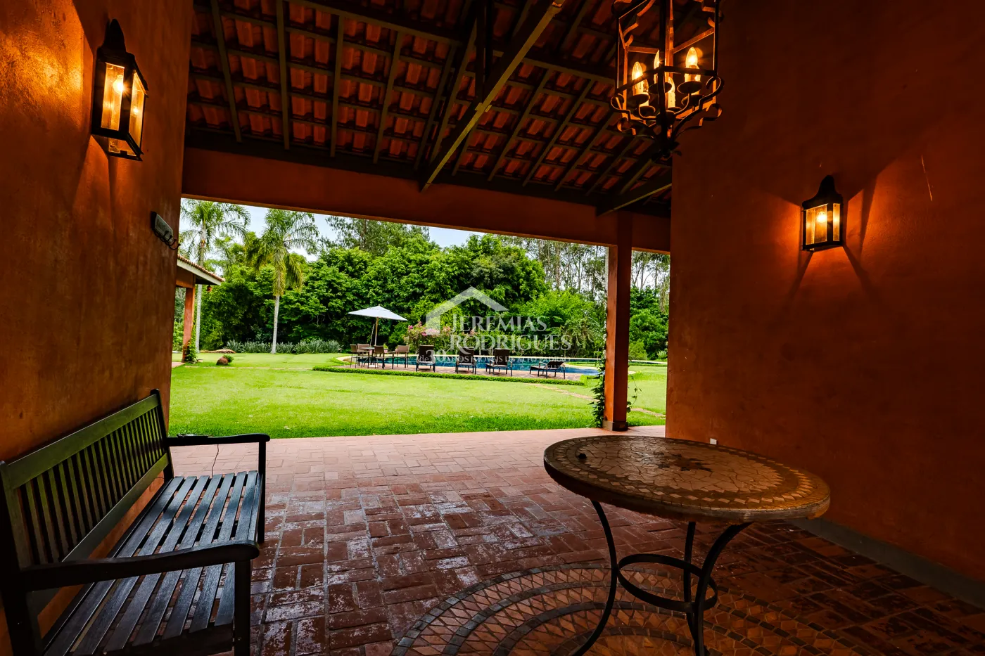 Casa à venda por R$ 6.200.000,00 - Cunha/SP