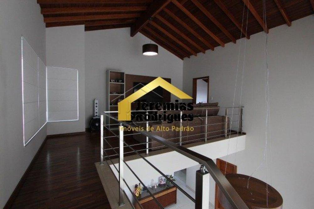 Casa à venda com 3 dormitórios no Condomínio San Marco em Taubaté/SP