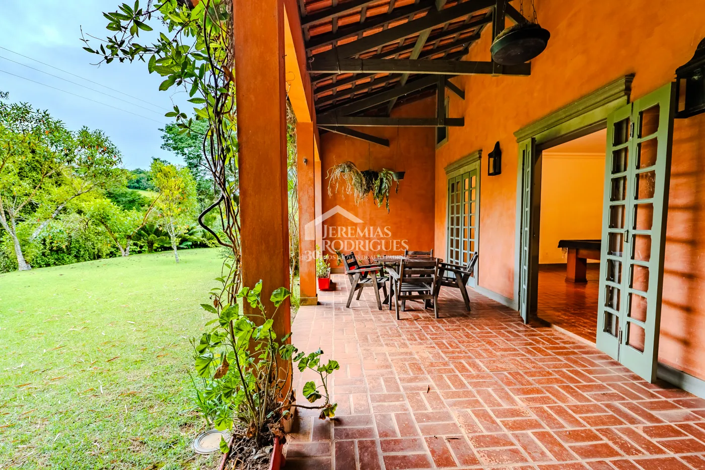 Casa à venda por R$ 6.200.000,00 - Cunha/SP