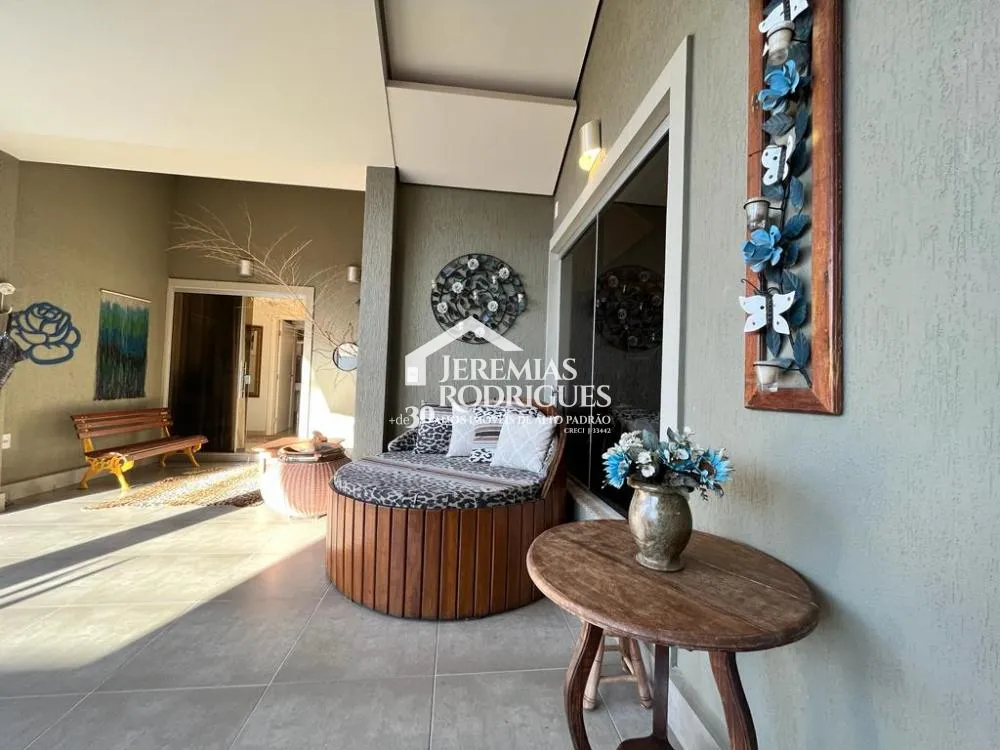 Casa com 4 quartos, 420 m² - Condomínio Portal do Sol - Taubaté/SP