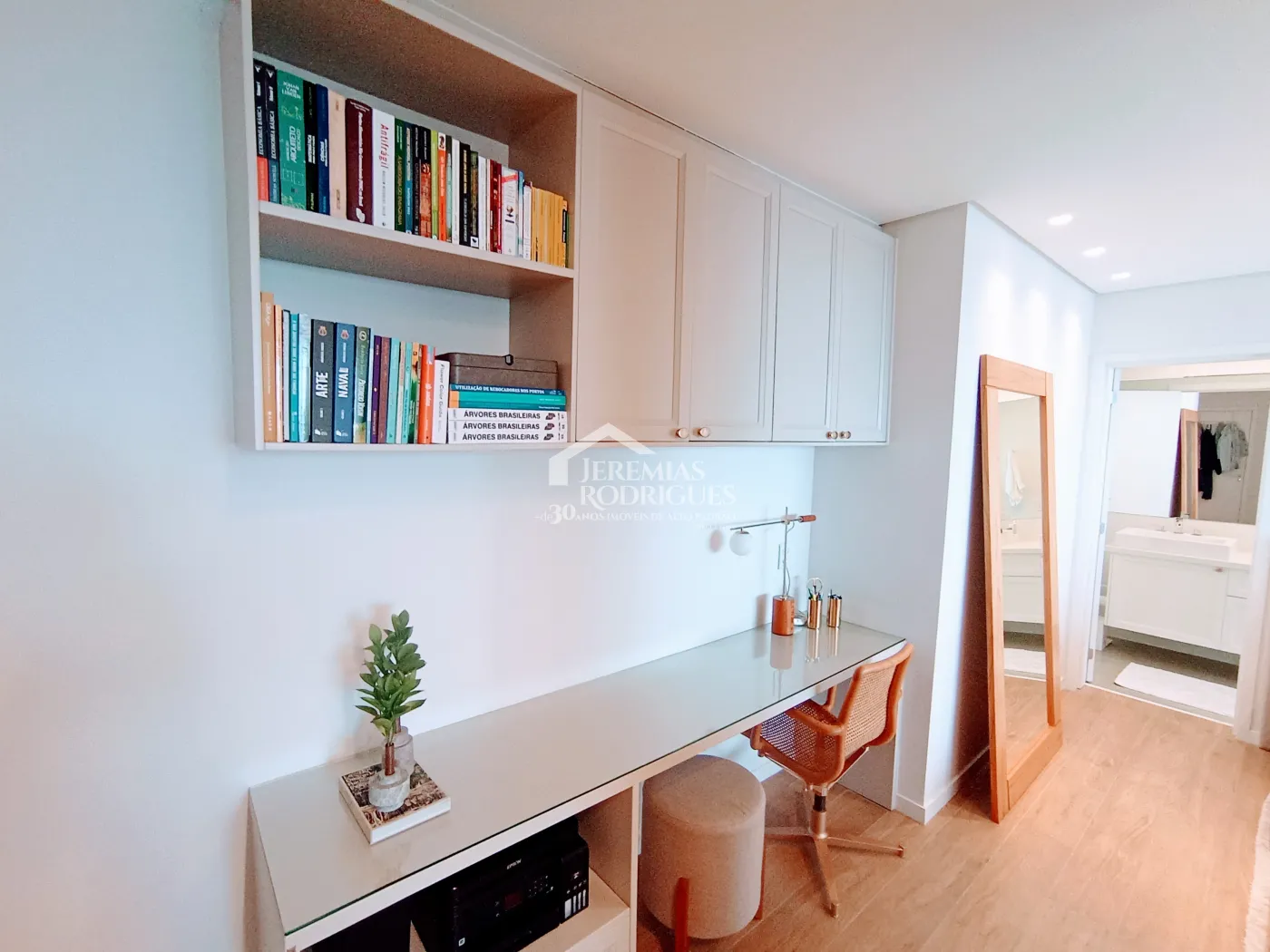 Cobertura duplex à venda com 3 dormitórios, 182 m² no Edifício Vert Residence em Taubaté/SP