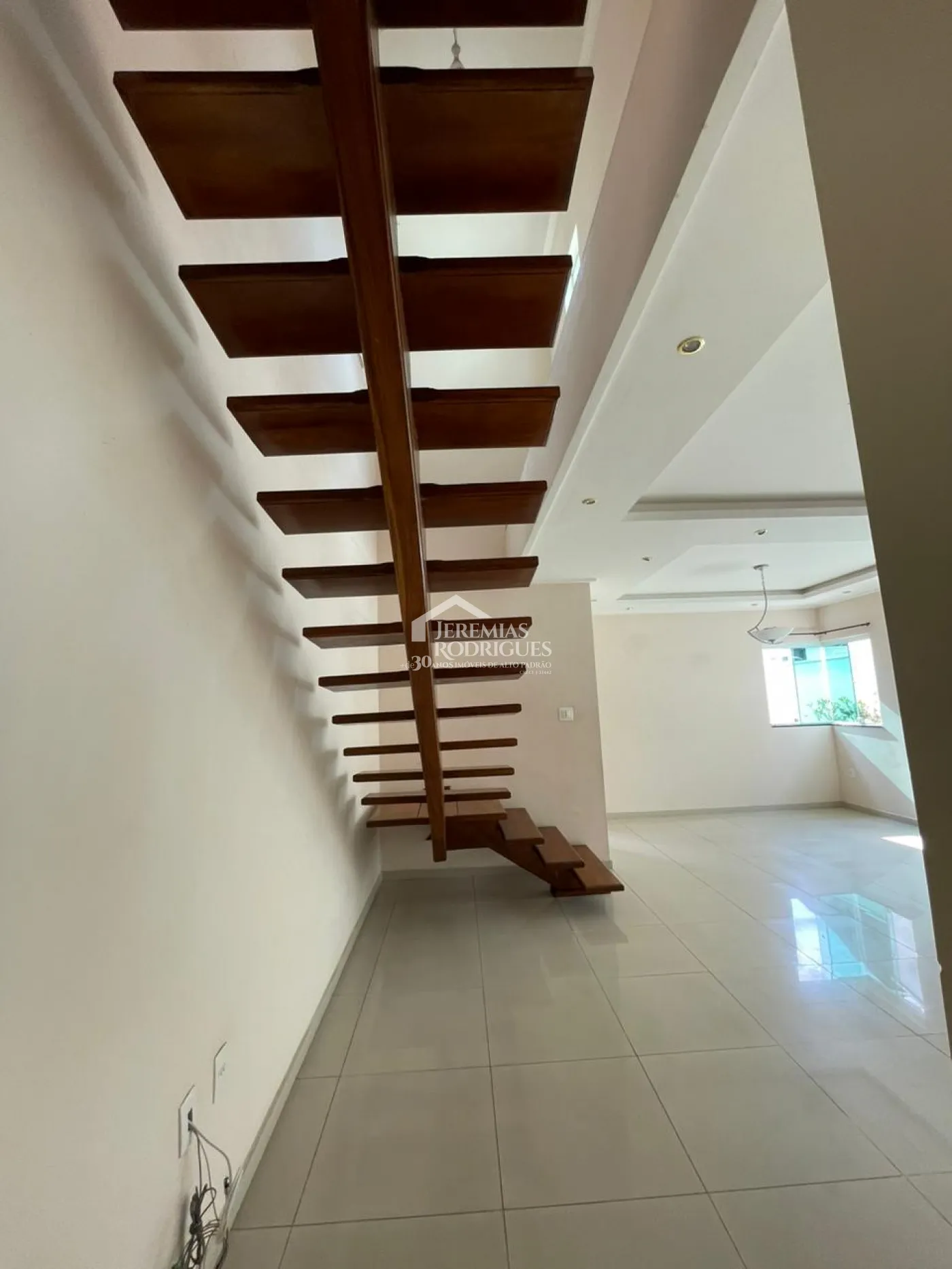 Casa com 3 dormitórios, 379 m² - Condomínio Real Ville - Pindamonhangaba/SP
