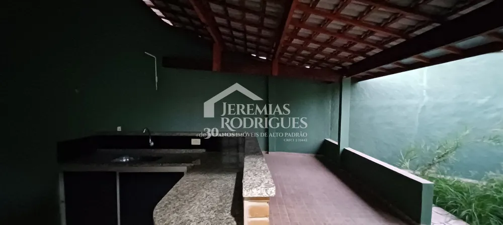 Casa com 3 dormitórios, 231 m² - Centro - Pindamonhangaba/SP