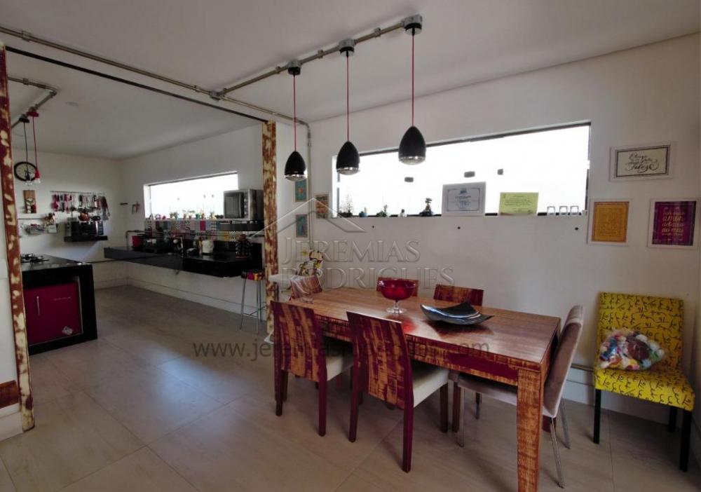 Casa à venda por R$ 2.200.000,00 - Tremembé/SP