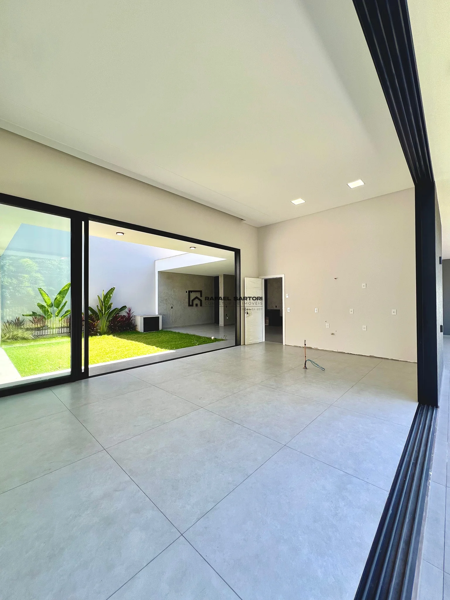 CASA NOVA COM 03 QUARTOS TRES RIOS DO SUL