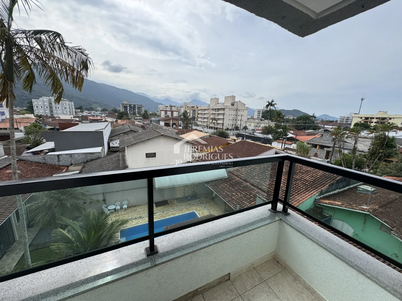 Apartamento à venda com 3 dormitórios, 84 m² no Condomínio Residencial Jatiuca em Ubatuba/SP