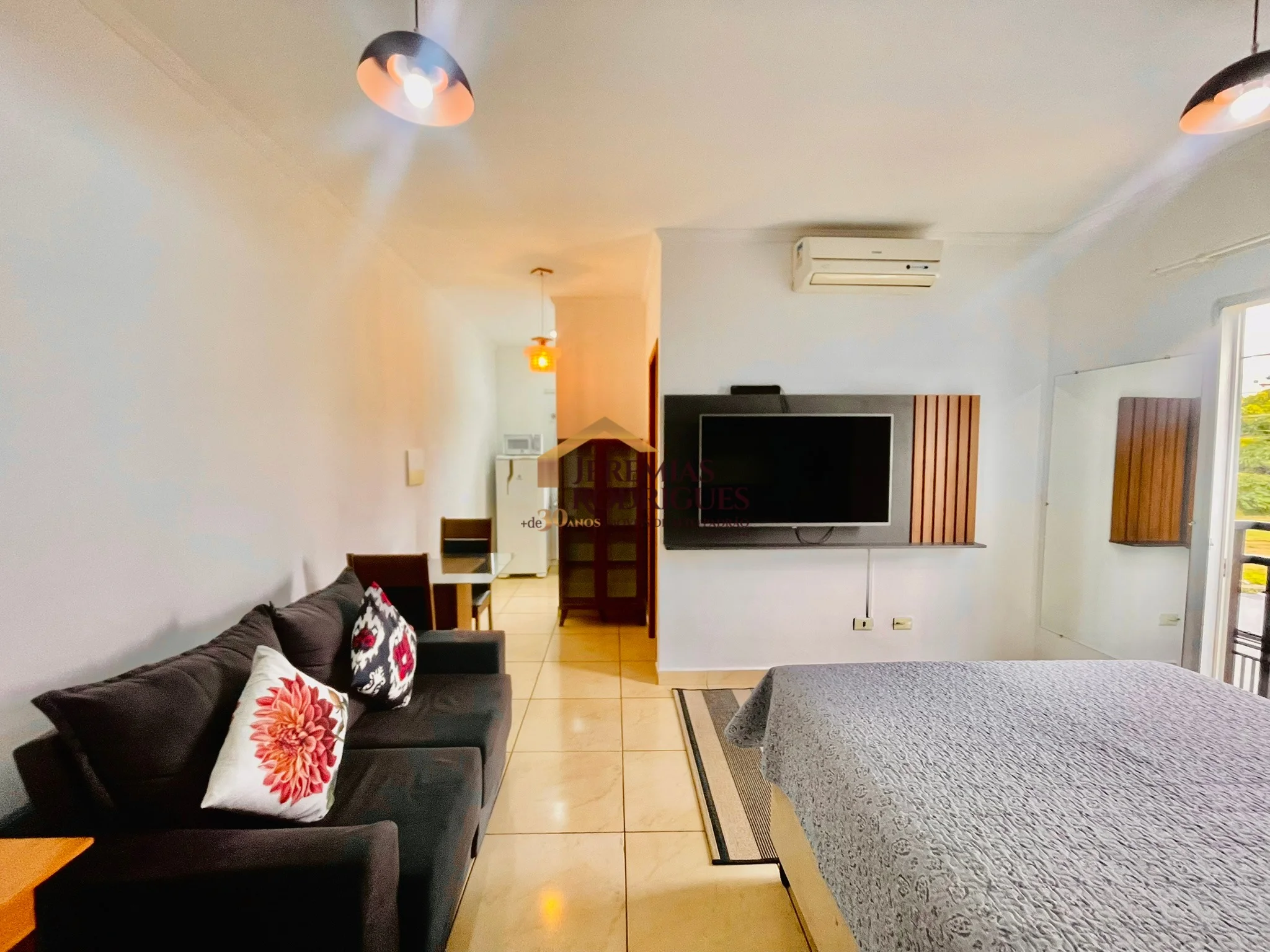 Loft mobiliado para locação no Edifício Harmonia, Bairro Flamboyant em Taubaté/SP. — foto 1