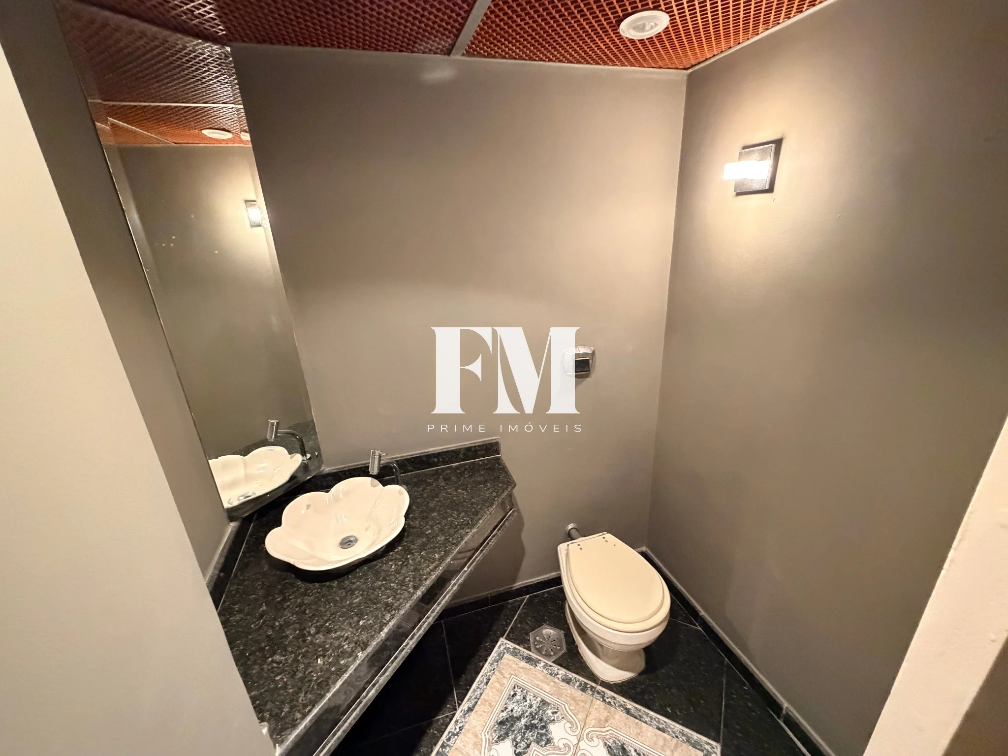 Apartamento à venda com amplitude, design, 4 quartos, e 2 vagas a 350m da praia em Copacabana posto - foto 3