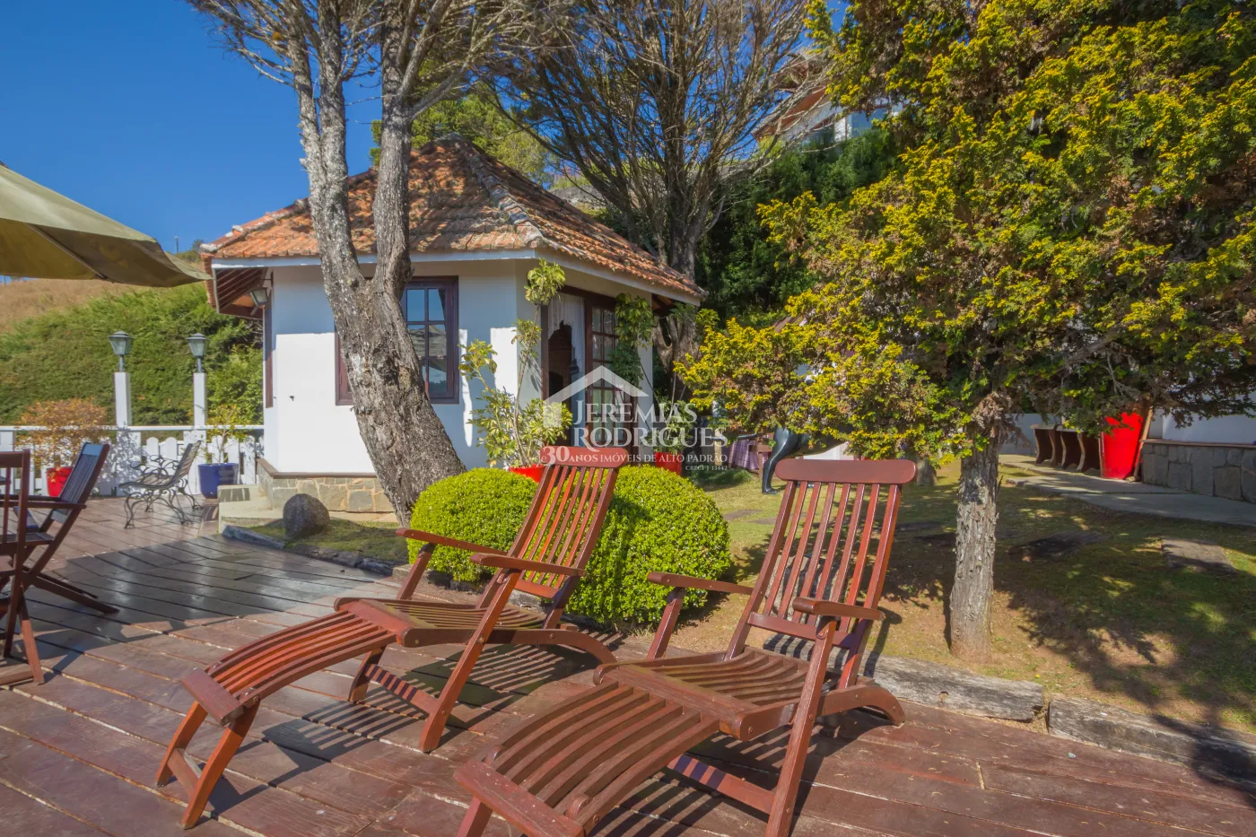 Casa com 3 suítes, 170 m² - Condomínio Jardim Monte Belo - Campos do Jordão/SP
