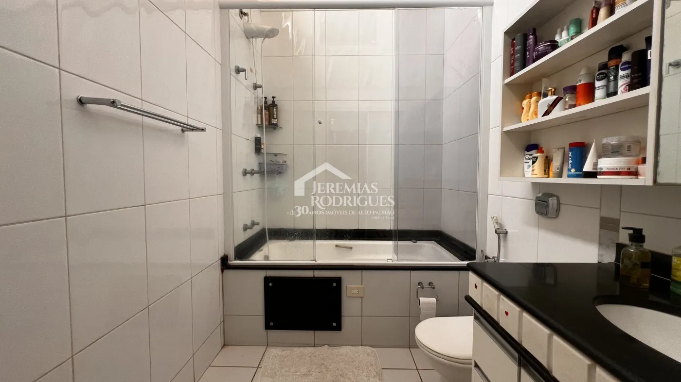 Casa com 4 dormitórios, 394 m² - Alto São Pedro - Taubaté/SP.