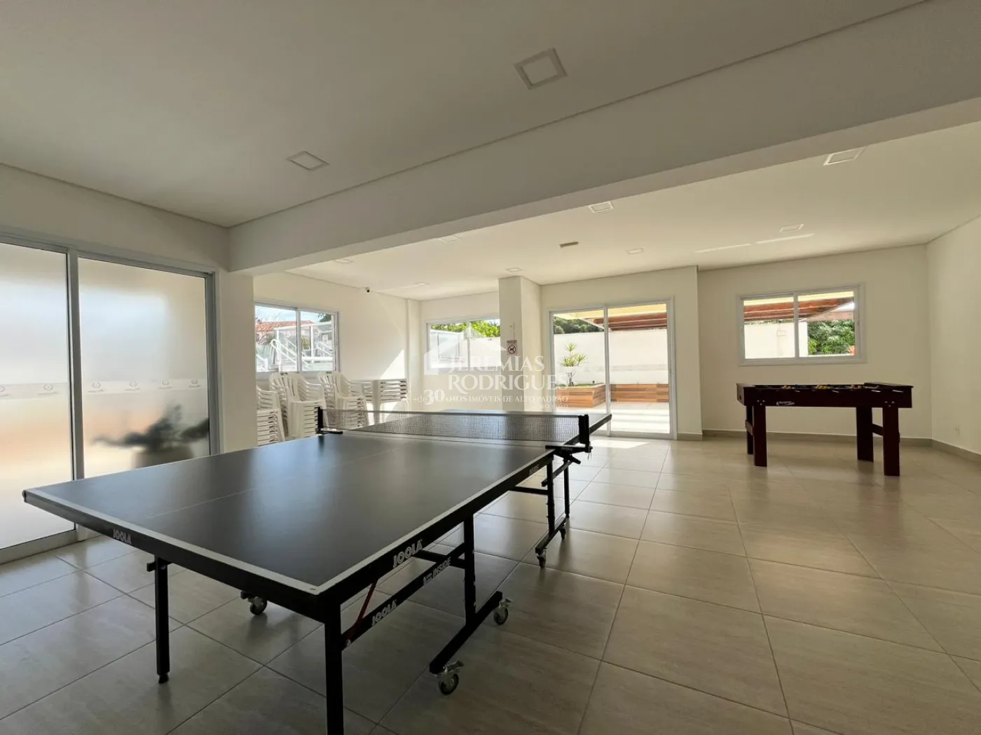 Apartamento com 3 suítes, 132 m² - Edifício Maximus Residence - Pindamonhangaba/SP